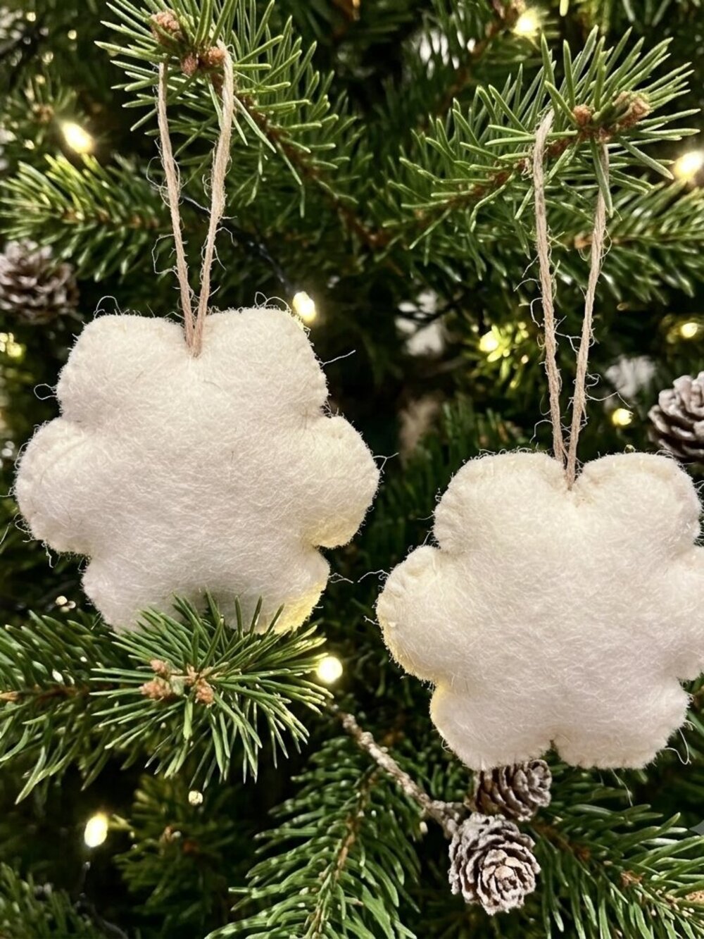 Set of 2 Nordic Style Stitched Wool Snowflake Ornaments
